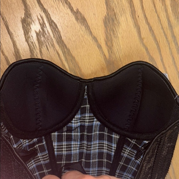 Daisy Corset Black Sequin Bustier Top – Strapless Sweetheart Neckline - Picture 7 of 10